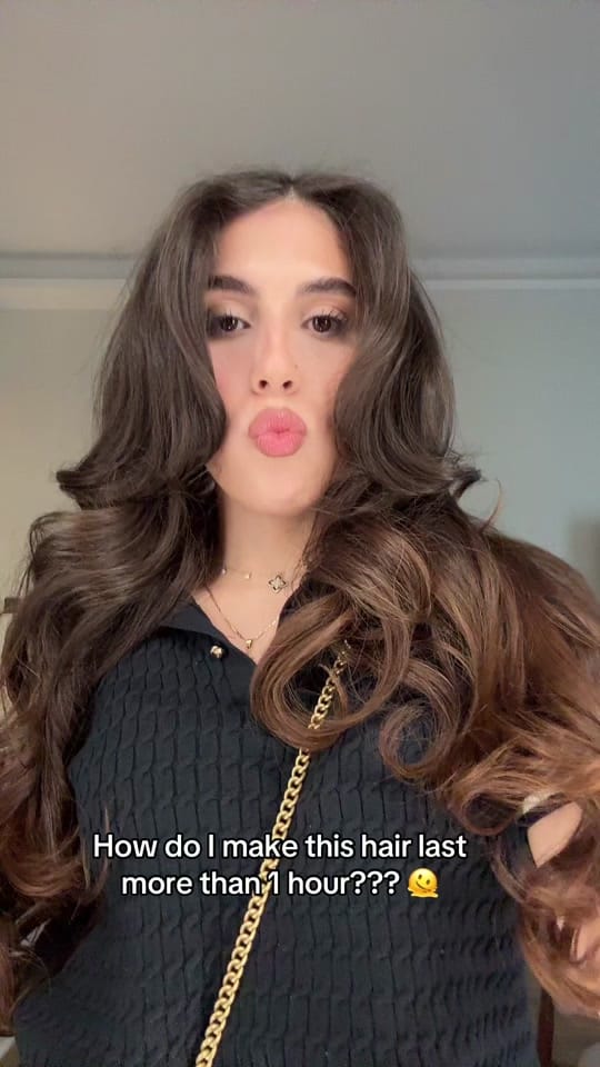 Post 3 by Lara Hamze on TikTok (video)