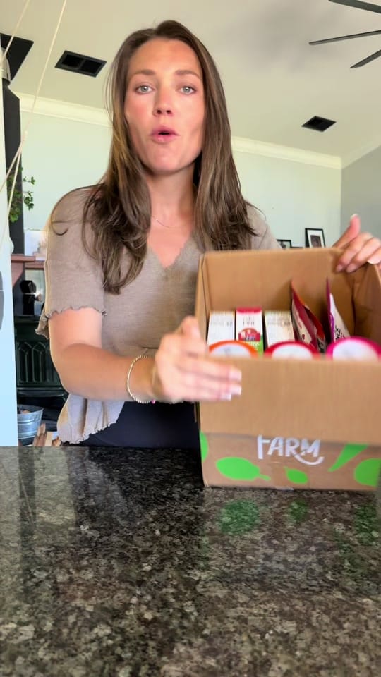 Post 2 by Lindsey | UGC | Motherhood on TikTok (video)