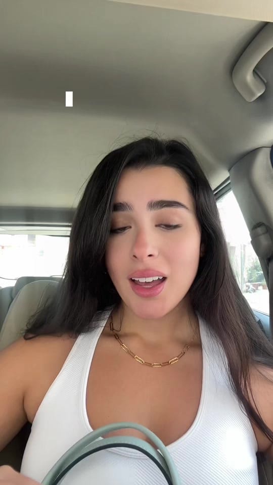 Post 4 by eve.glam on TikTok (video)