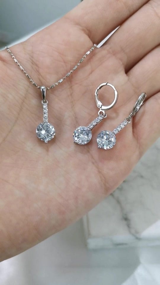 Post 6 by SO SEOUL Jewellery on TikTok (video)