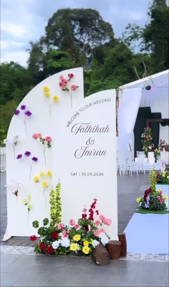 Post 8 by Riasan By Rumah Dusun on TikTok (video)