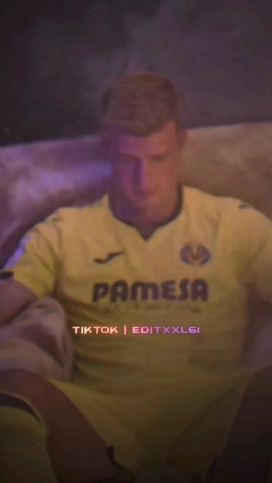 Post 10 by editxxl61 on TikTok (video)