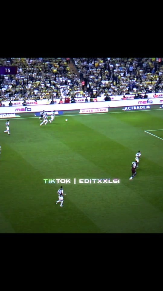 Post 1 by editxxl61 on TikTok (video)