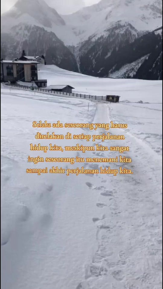 Post 4 by Eva_Lavigne on TikTok (video)