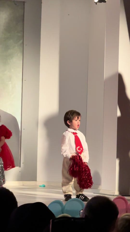 Post 6 by Mekine Eroğlu on TikTok (video)