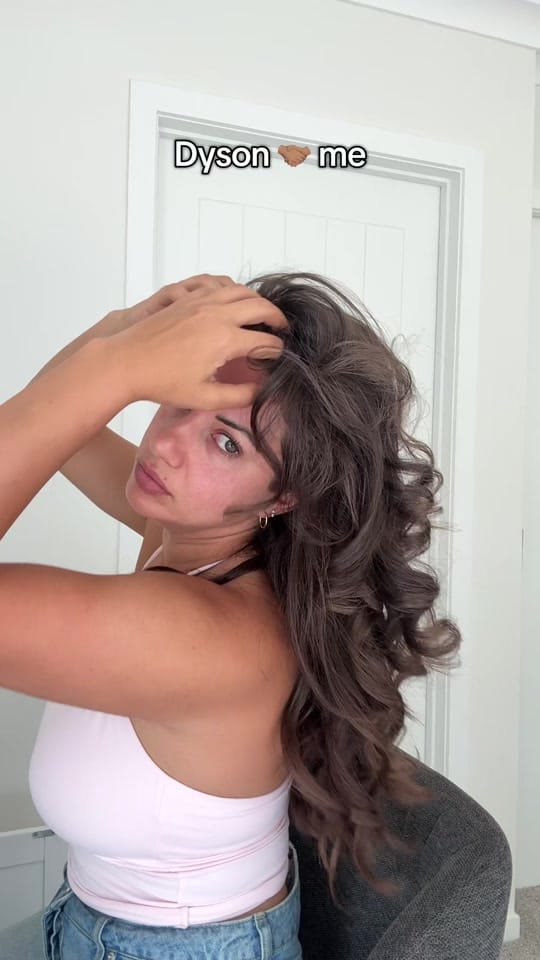 Post 6 by Mimi on TikTok (video)
