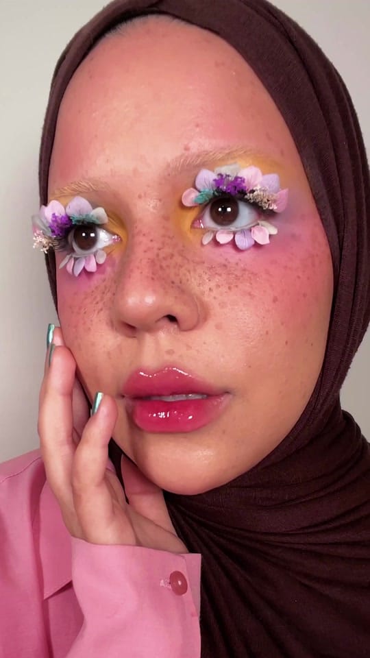 Post 8 by Hala on TikTok (video)