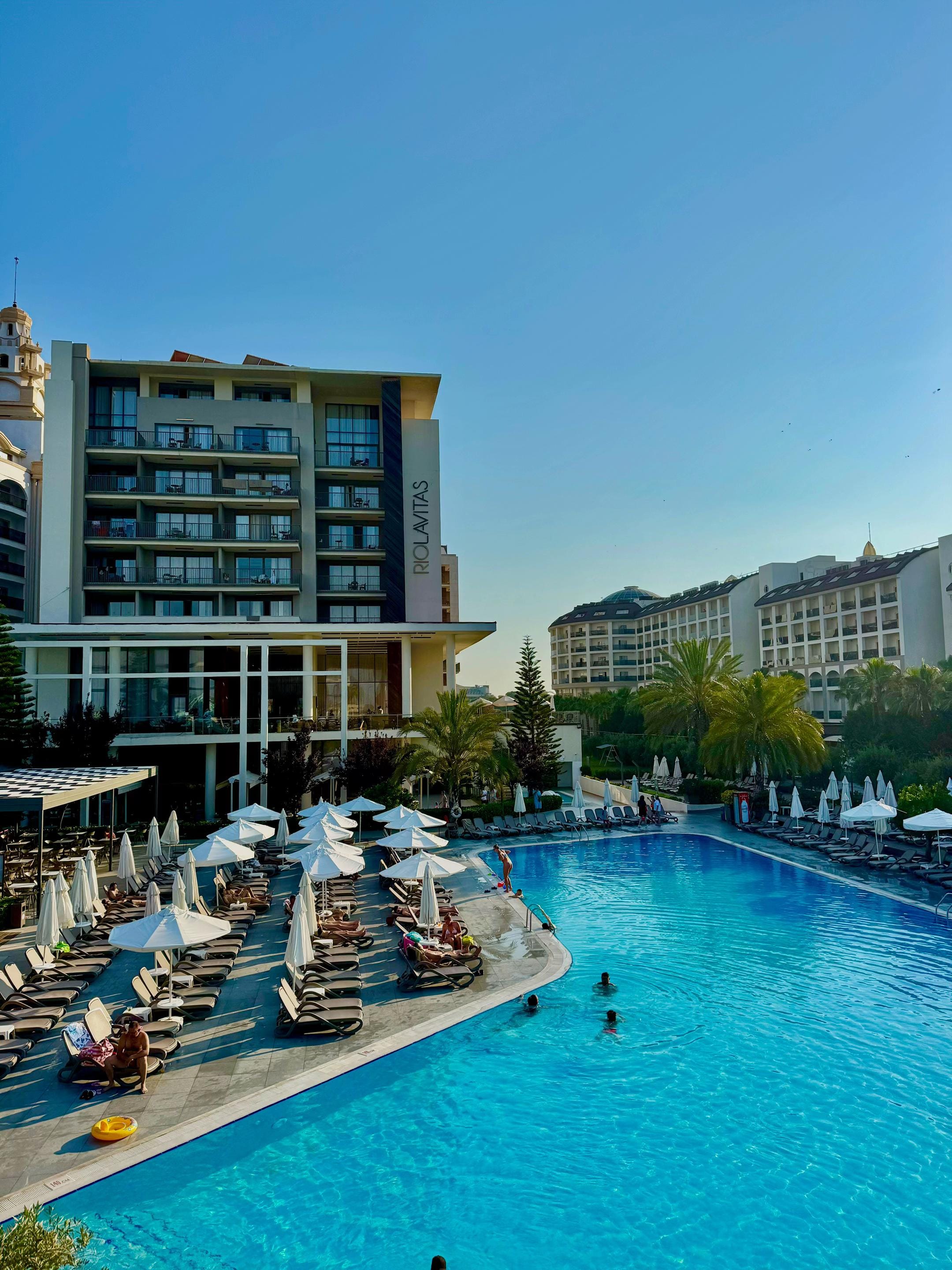 Post 5 by Antalya Side Livestream on TikTok (video)