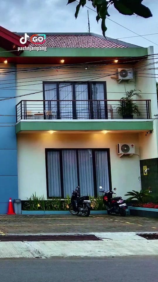Post 5 by Radio Pas FM on TikTok (video)
