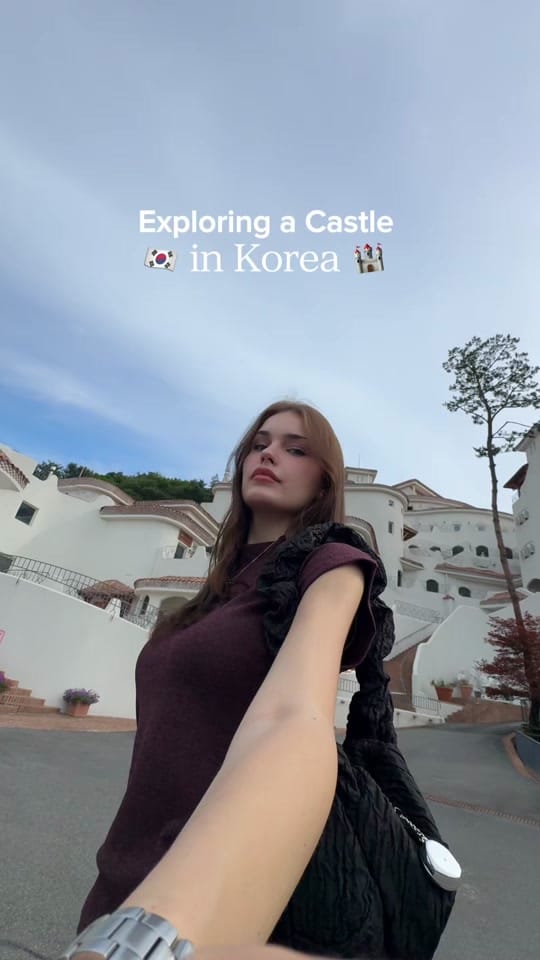 Post 4 by Mimi on TikTok (video)