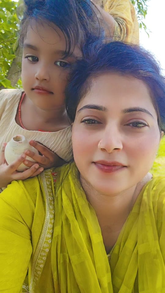 Post 8 by pooja Gupta on TikTok (video)