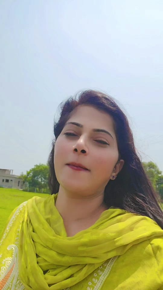 Post 4 by pooja Gupta on TikTok (video)