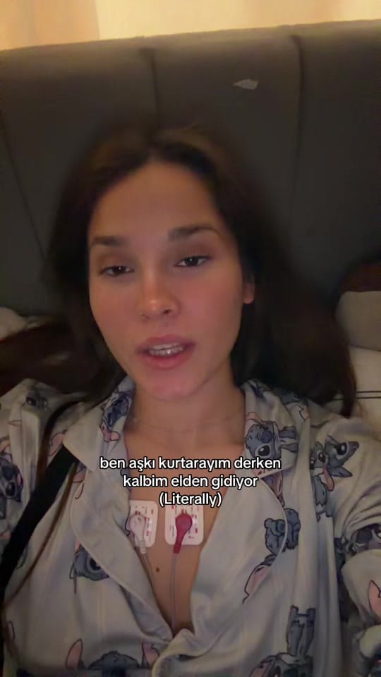 Post 1 by Y🪬 on TikTok (video)