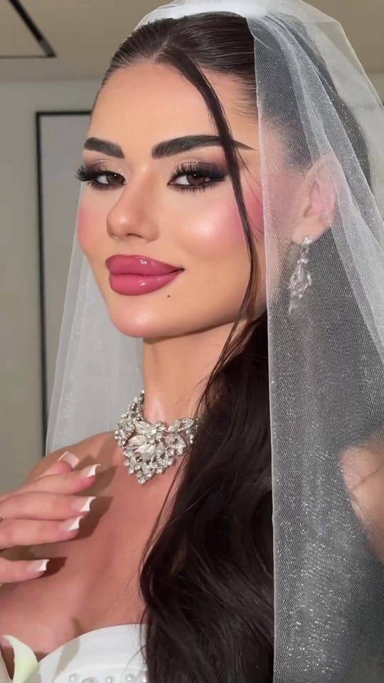 Post 3 by MUA🪄✨ Amnah Al-Qurani on TikTok (video)