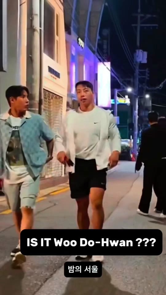 Post 1 by KOREAN EUPHORIA on TikTok (video)