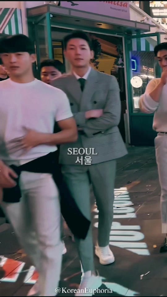 Post 10 by KOREAN EUPHORIA on TikTok (video)