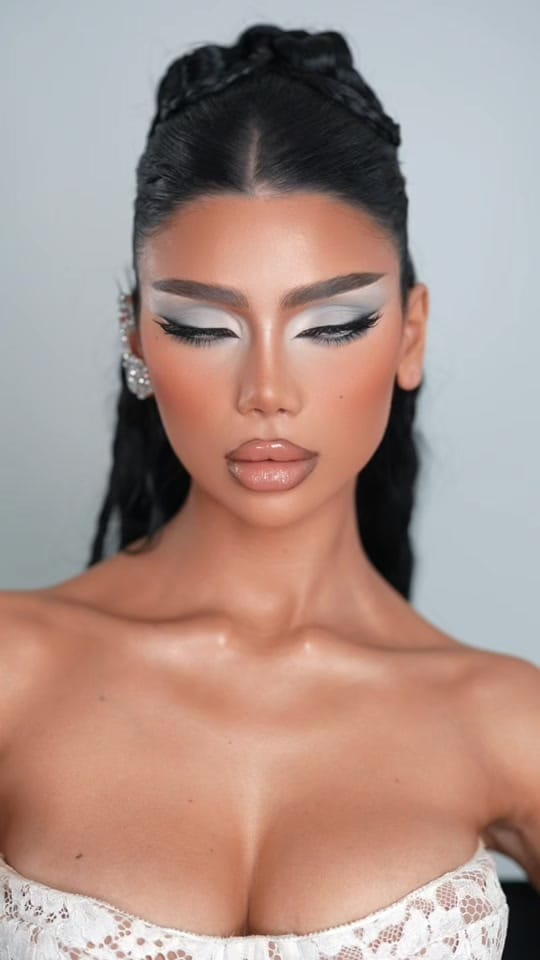 Post 7 by shirin nabati on TikTok (video)