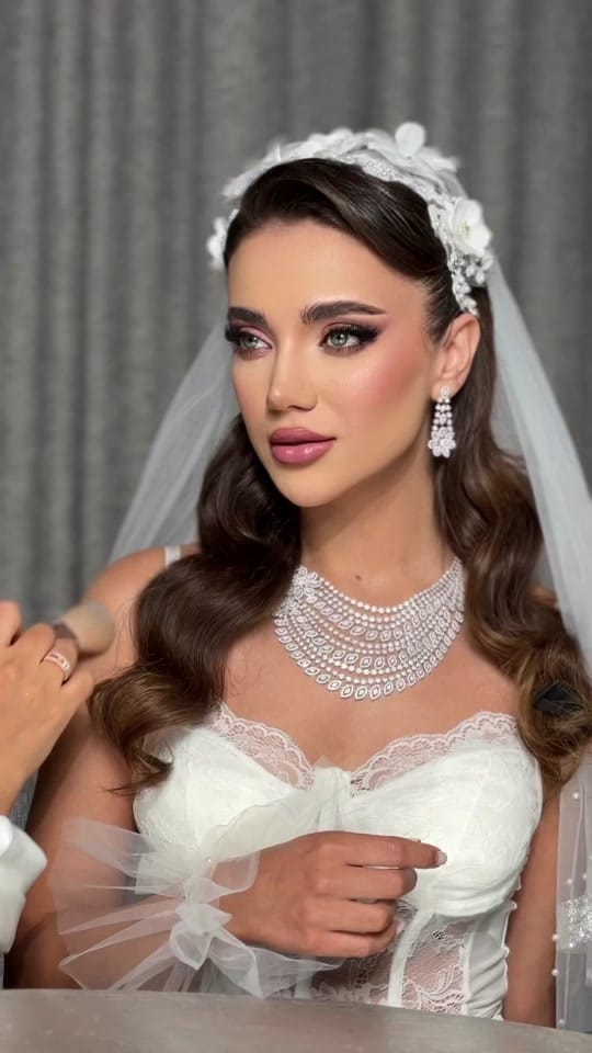 Post 5 by Meysa makeup on TikTok (video)