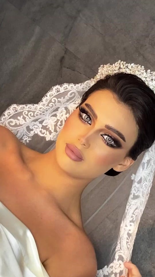 Post 9 by Meysa makeup on TikTok (video)