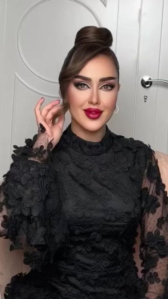 Post 2 by Meysa makeup on TikTok (video)