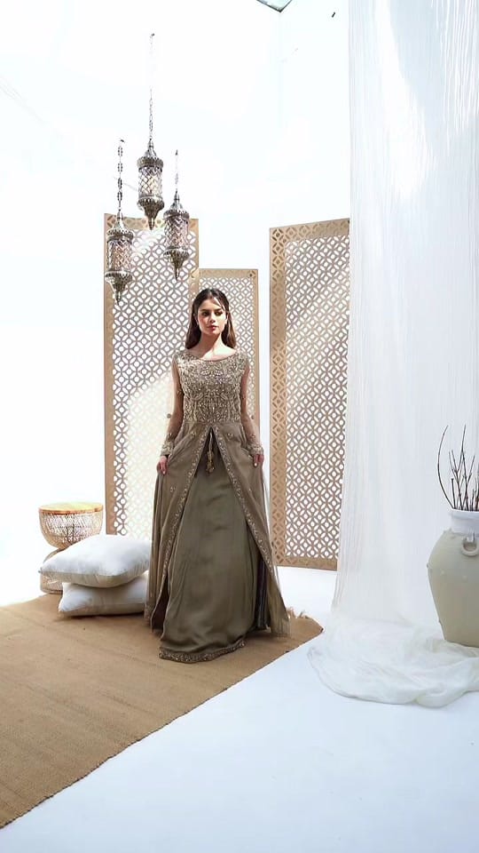 Post 2 by makeupby.saima on TikTok (video)