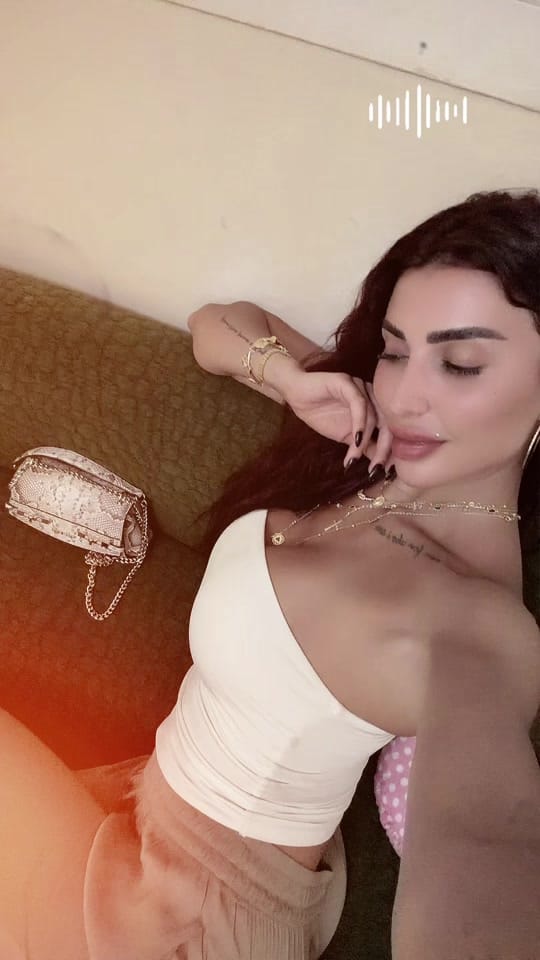 Post 2 by Nana🧏‍♀️🇱🇧🇦🇪 on TikTok (video)