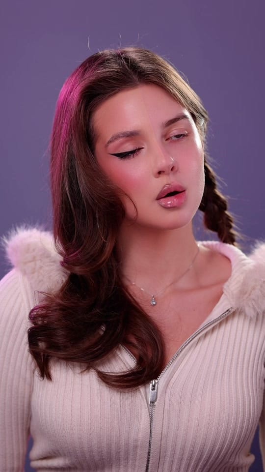 Post 3 by _alievaangelina_ on TikTok (video)
