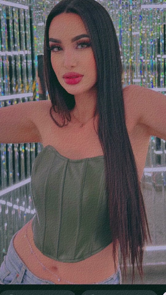 Post 9 by Rahmabenhassen01 on TikTok (video)