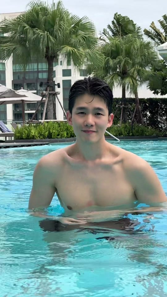 Post 1 by seoulmonkey_ on TikTok (video)