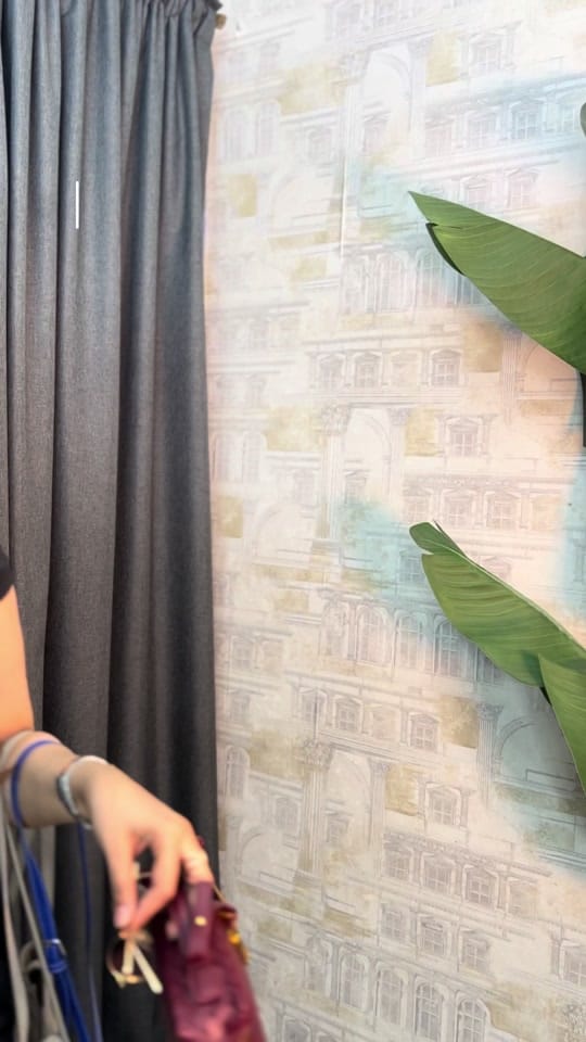 Post 9 by Alina Adil - Hair & Makeup 💄 on TikTok (video)