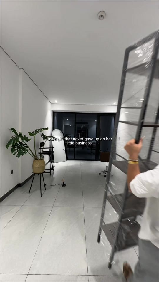 Post 2 by Prisca Michelle on TikTok (video)