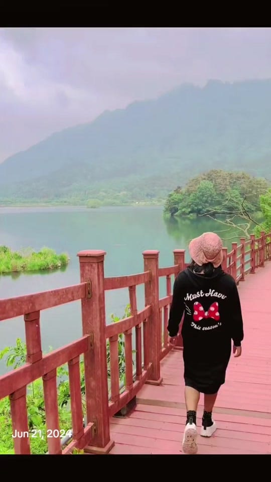 Post 2 by 🇱🇰 Thilini 🇰🇷 on TikTok (video)