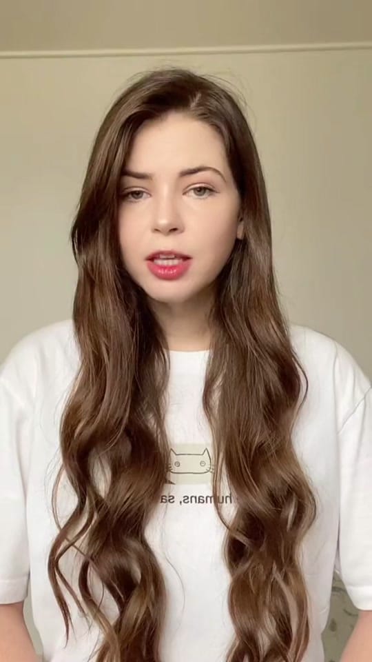 Post 3 by 에밀리 | Emily on TikTok (video)