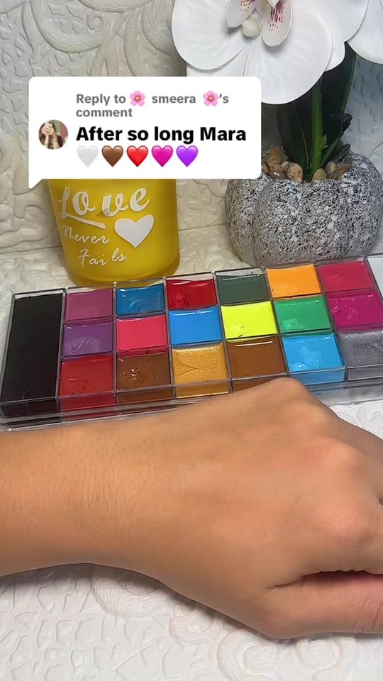 Post 1 by Makeup Artist | Nadia zarif on TikTok (video)