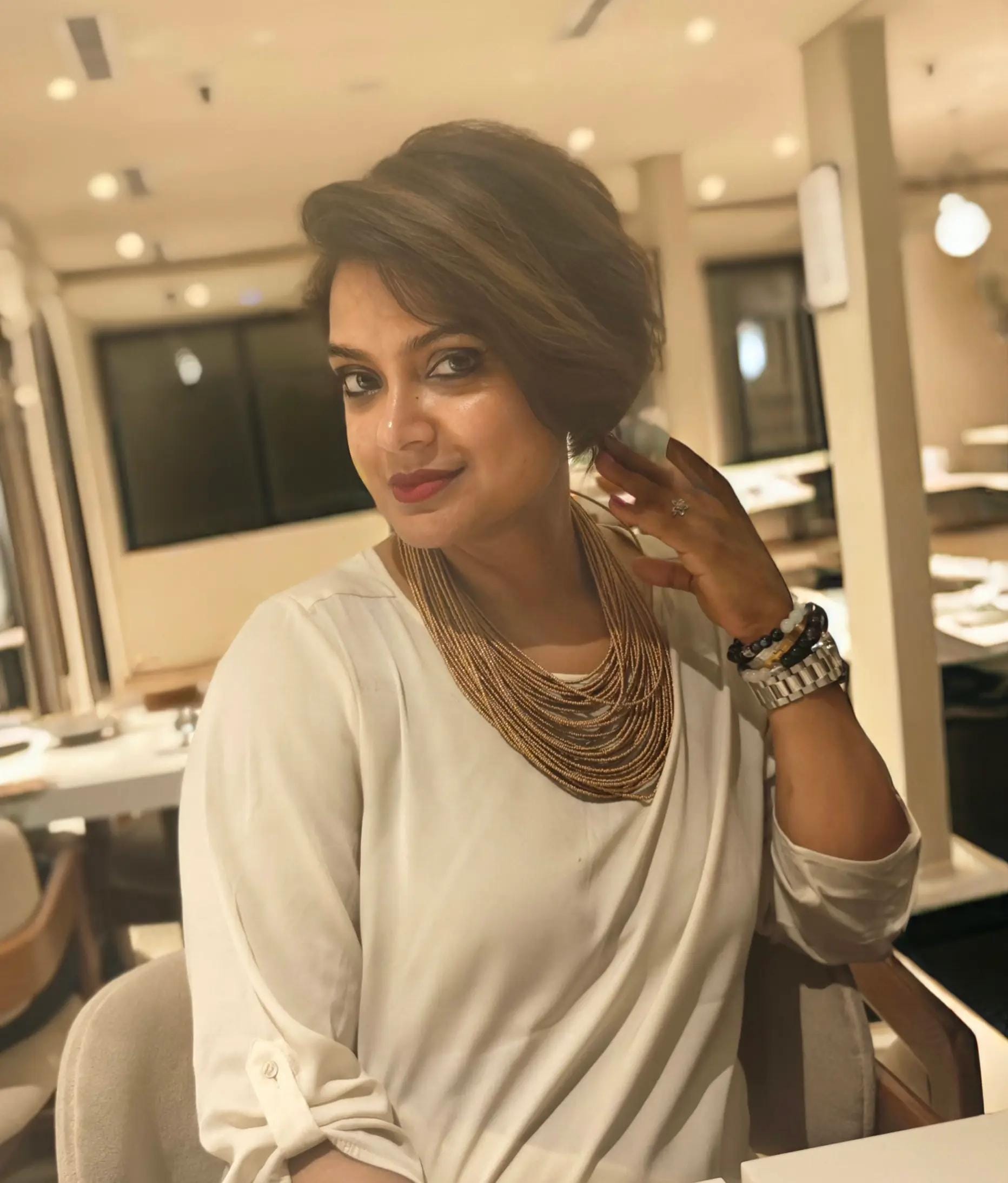 Post 4 by Veena on TikTok (video)