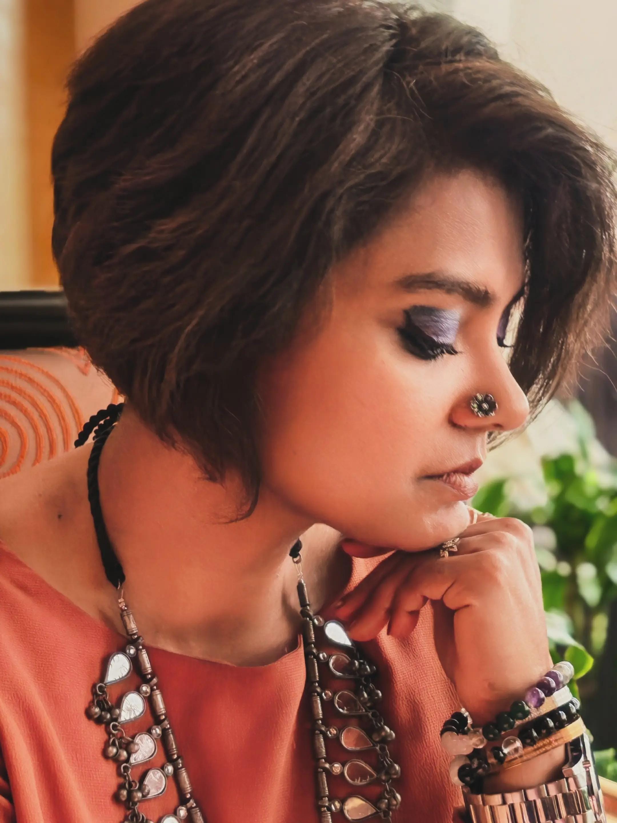 Post 2 by Veena on TikTok (video)