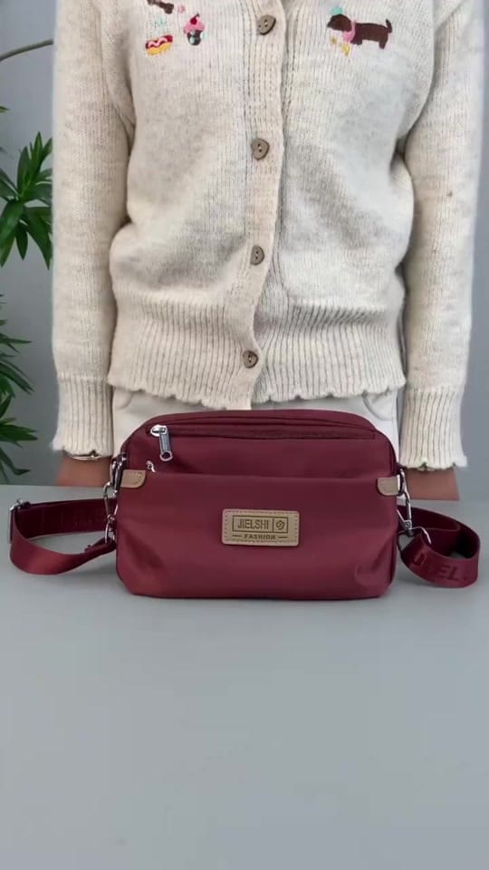 Post 2 by Tas Travel Lipat on TikTok (video)