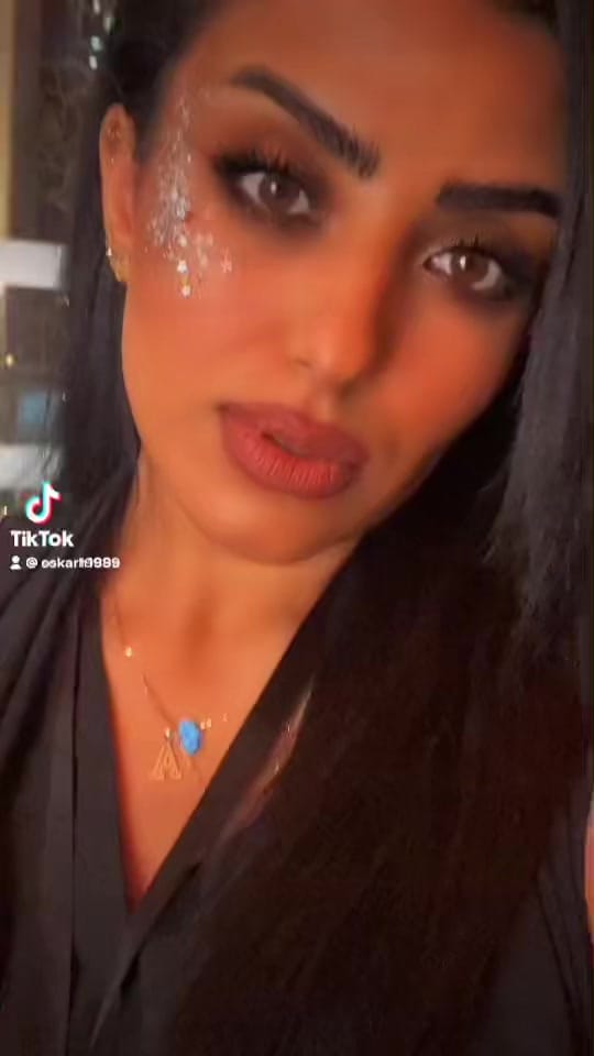 Post 4 by Oskar💍A on TikTok (video)