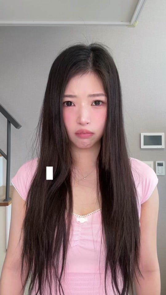 Post 3 by Rachel✿민선 on TikTok (video)