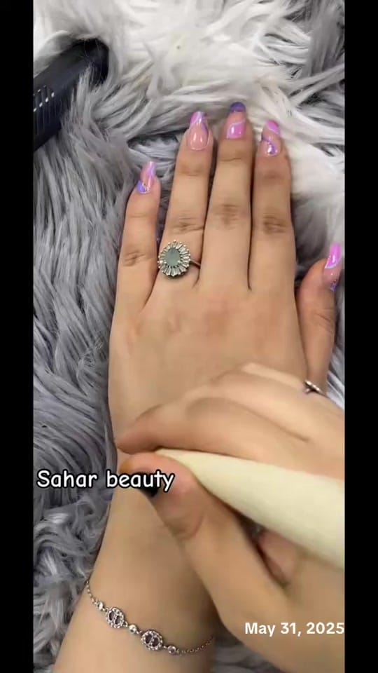 Post 2 by Sahari_beauty on TikTok (video)