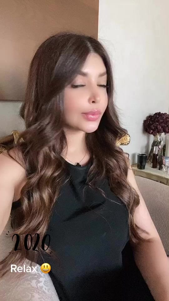 Post 2 by Naz.style on TikTok (video)