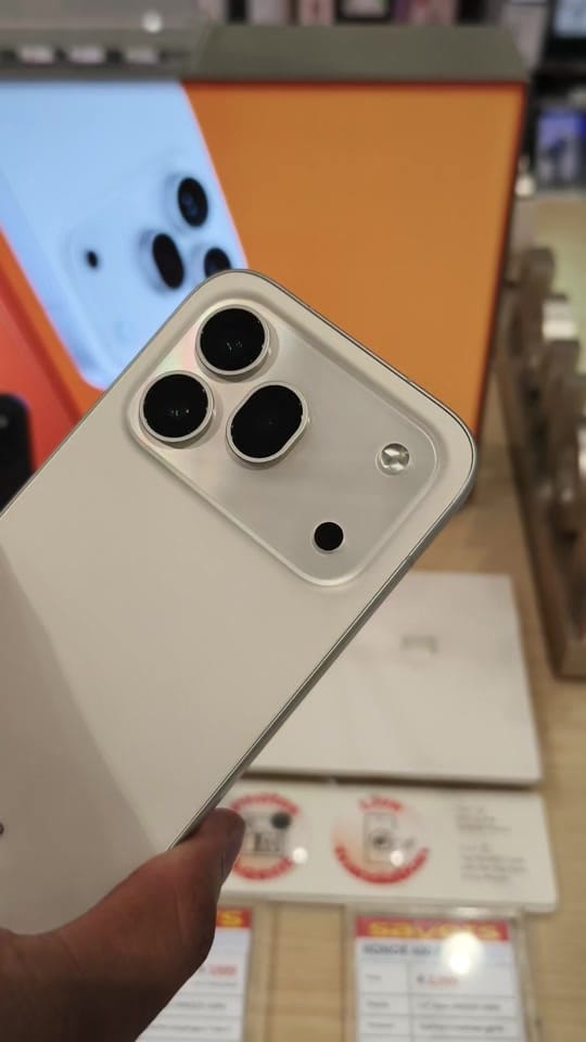 Post 6 by Samsung Saudi Arabia on TikTok (video)