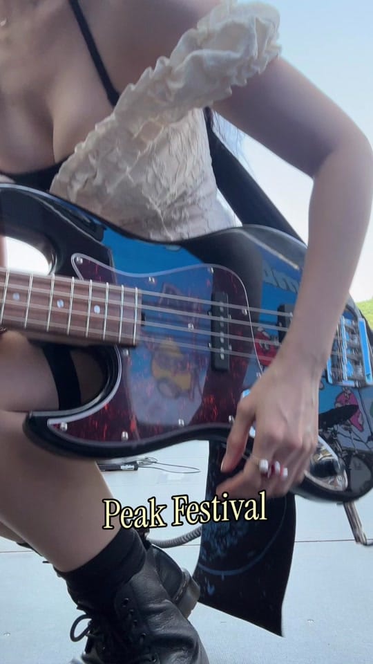 Post 3 by Luli Lee on TikTok (video)