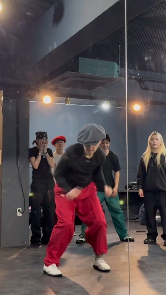Post 4 by 브라더빈 on TikTok (video)
