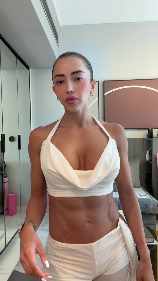 Post 4 by addryfit on TikTok (video)