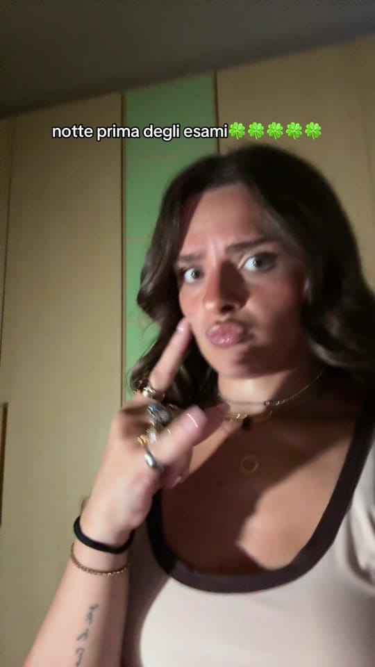 Post 5 by sole on TikTok (video)