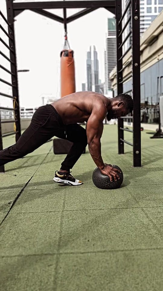 Post 4 by Iman fitness dxb on TikTok (video)