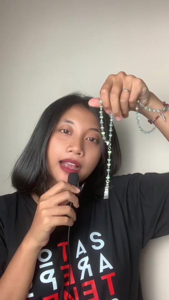 Post 5 by Vania on TikTok (video)