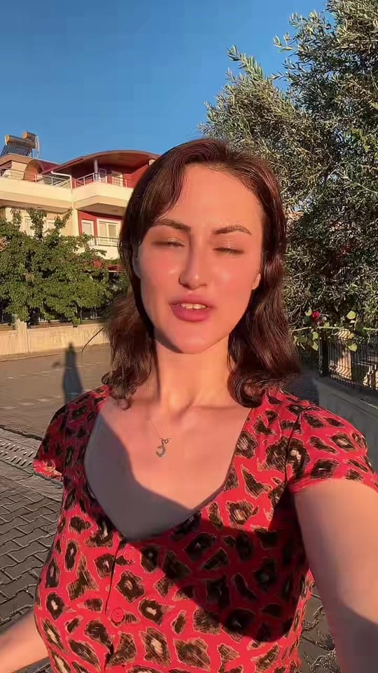 Post 1 by CerenBaykall on TikTok (video)
