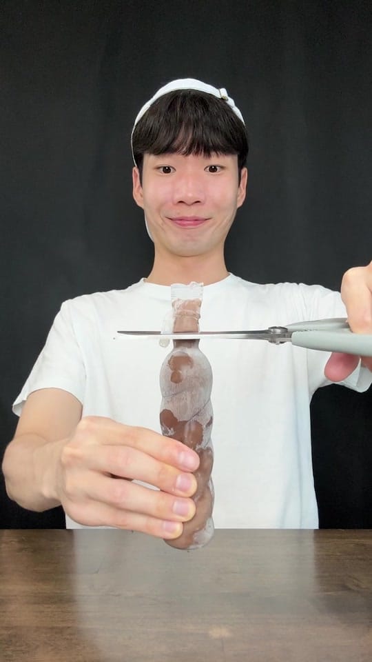 Post 2 by wittykorean on TikTok (video)